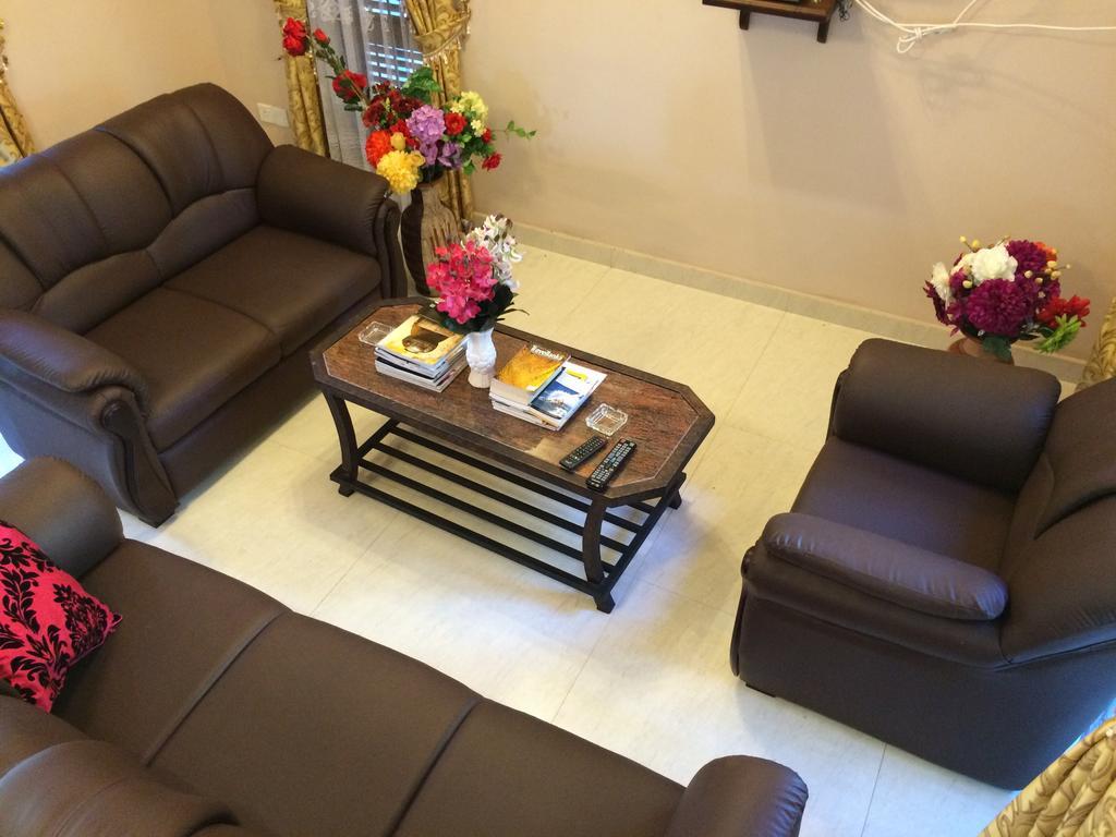 Northwood Residence - Marawila Phòng bức ảnh