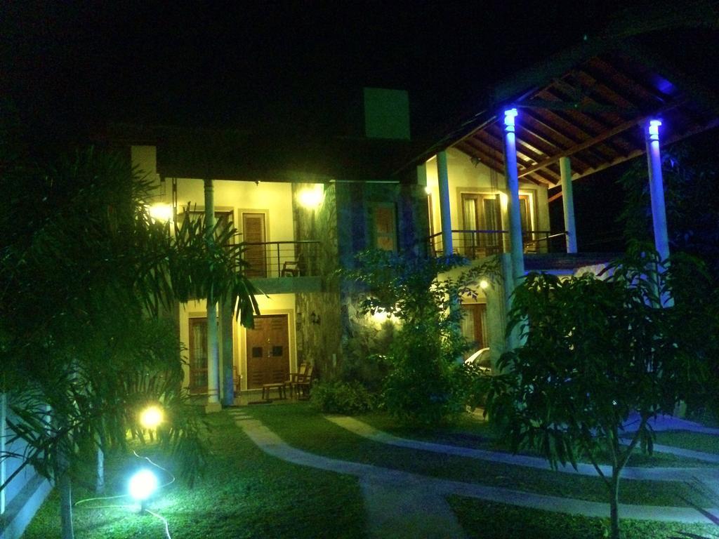 Northwood Residence - Marawila Ngoại thất bức ảnh